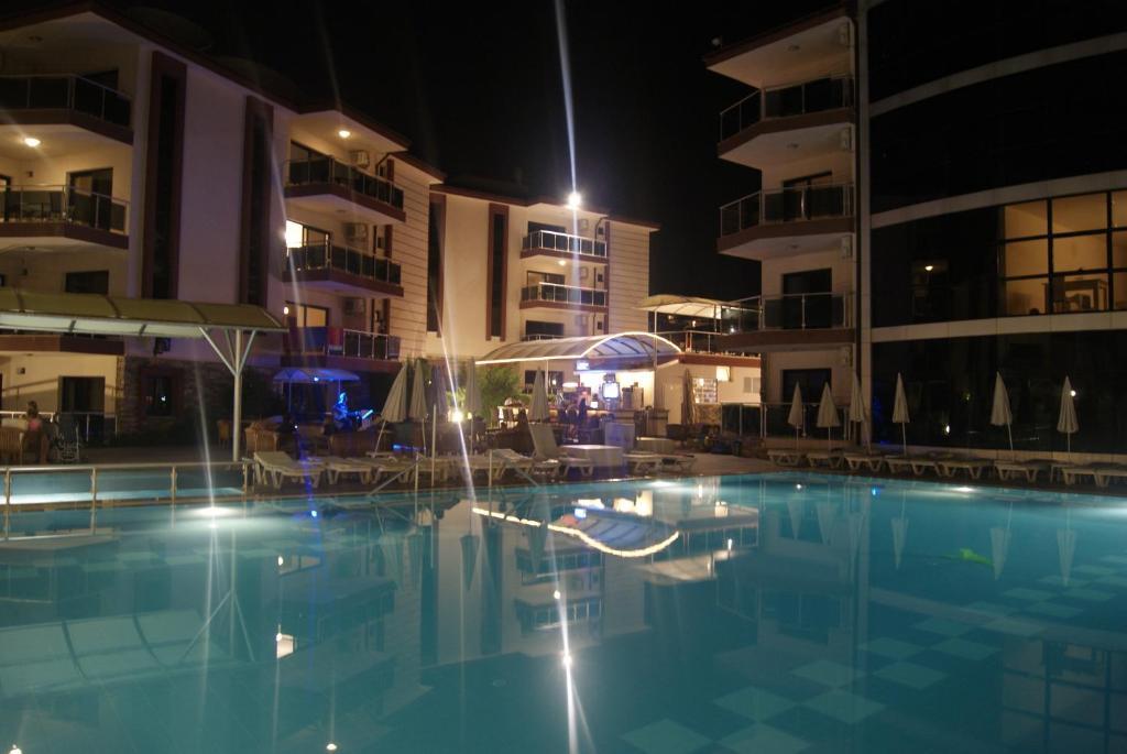 Whispering Sands Kusadası Eksteriør billede